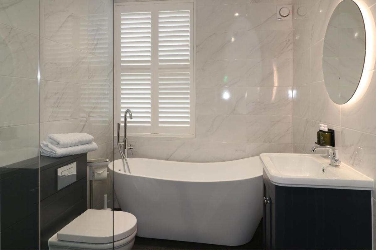 Ashbourne Luxury Suites 외부 사진